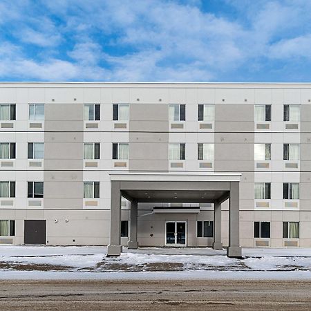 Studio 6-Bruderheim, Ab Εξωτερικό φωτογραφία