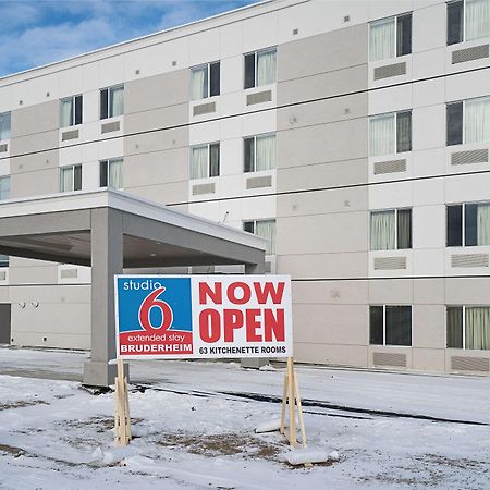 Studio 6-Bruderheim, Ab Εξωτερικό φωτογραφία